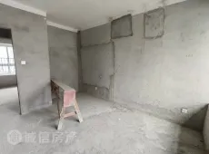 埇桥区|绿地城博学院4室1厅1卫出售