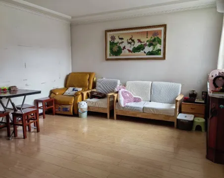 石鼓新村3室1厅1卫普通