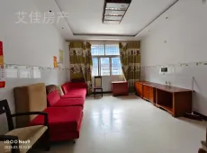 财富广场附近小区停车方便，交通便利，设施齐全