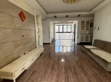 相山区|柳岸花明3室2厅2卫出售