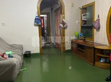 青山湖区|洪都中大道商苑小区4室2厅1卫出售