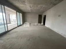 经开区|置信城B区4室2厅2卫出售