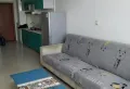 巨鹰国际楼下有床楼上有个卧室。1