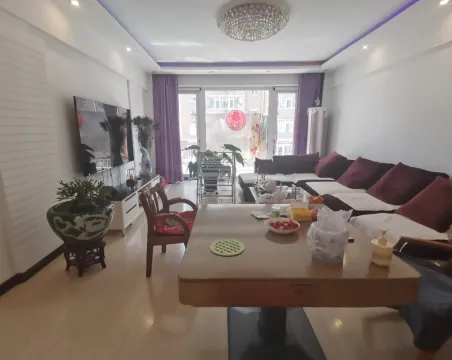 宏阳佳园3室2厅1卫精装