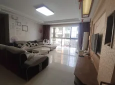 什邡市|银杏小区4室2厅2卫出租