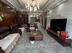 泸西县|锦辉广场4室2厅2卫出售