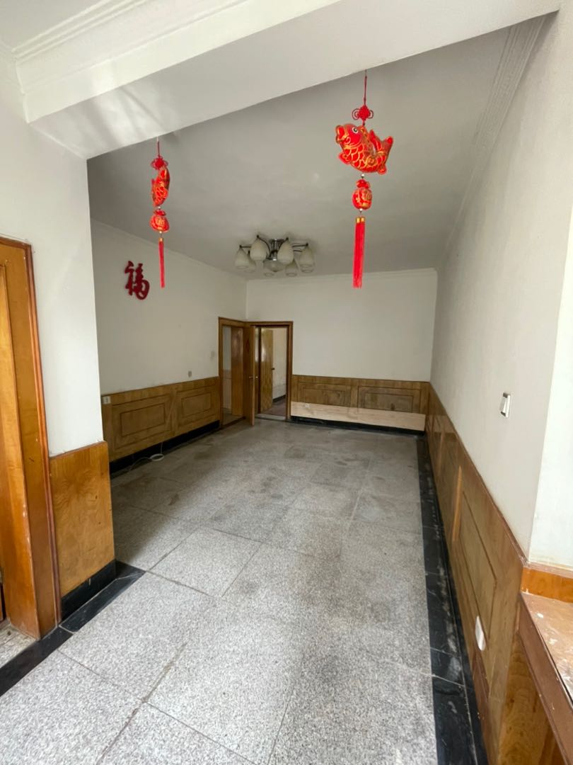 已落实房子正在出售报价40万可以少一两万证在手满两年随时过户-石林福小区二手房价