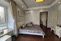 香逸中央190㎡4室3厅2卫精装，业主急售4