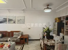 容县|富盛广场3室2厅1卫出售