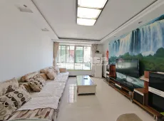 巴州区|蓝湾国际A区3室2厅2卫出租