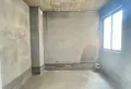 万象江山花园里面，南向毛坯四房6