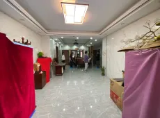 嘉旺城东南超好的地段，住家舒适 98万出售