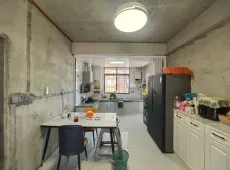汉川市|东方明珠3室2厅2卫出售