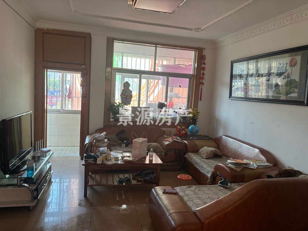 禄丰老法院小区,老法院小区3室2厅1厨1卫出售，市中心，生活便利1