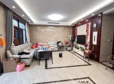 临澧县|富鑫花园5室2厅2卫出售