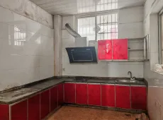 邓州市|七初中独家院5室2厅2卫出售|买房租房佣金全返