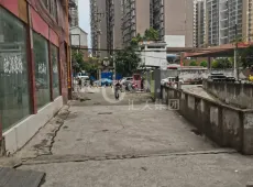 东兴区|平安路4室2厅2卫出售