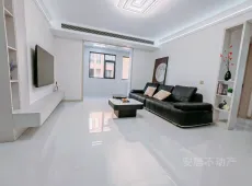 山阳区|理工帝湖湾4室2厅2卫出售