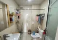 精装三室电梯小高层带家具家电，拎包入住。7