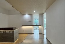 214.7㎡精装紧邻地铁,多条公交经过