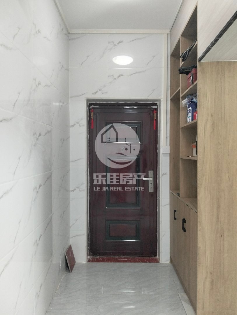 靖西德爱经济小区,靖西德爱经济小区 2室2厅1卫1阳台普通 使用面积大楼层好3