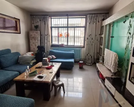华山舞台设备厂小区3室2厅2卫精装