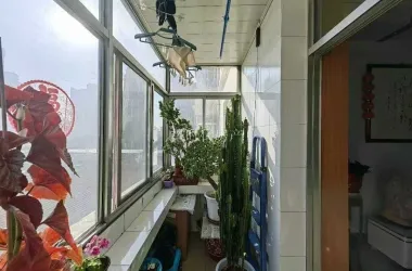 东关市场出售房源