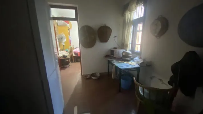 青杠林社区，大型社区，阳光充足，普通