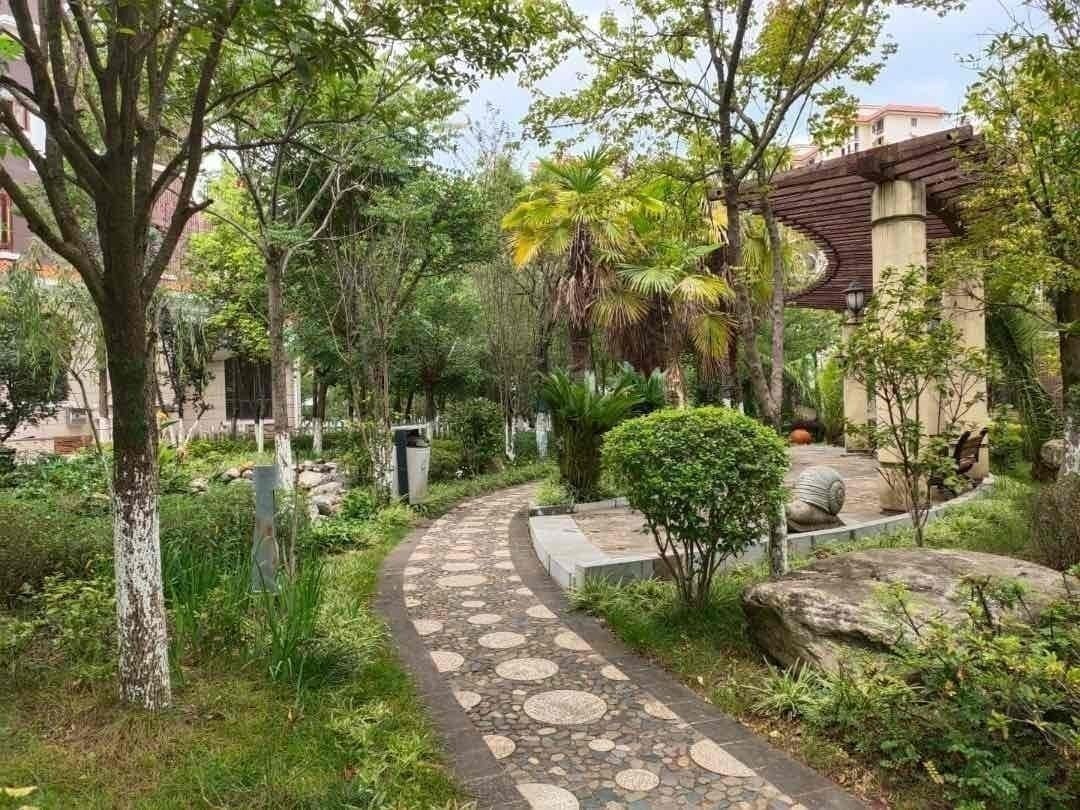 麒麟区南片区毛坯3室2厅2卫二手房出售16