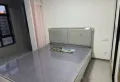 附近五七中学，老一中，子弟小学。冠兴商场2
