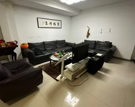 孔雀城七期秋月园5室3厅3卫普通