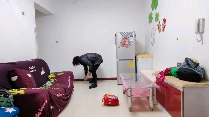 十二中 古城台小学 万兴大厦独立1室1厅1卫 急售