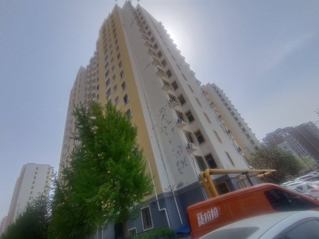 莲池区南湖精装3室2厅2卫二手房出售19