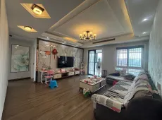 汉川市|银湖城4室2厅2卫出售
