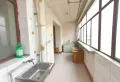 9号区二楼，2室1厅1卫1阳台,采光视野很好，邻近三小，七中7