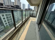 旌阳区|保利中央花园B区3室2厅2卫出售