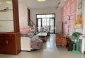 中心楼栋，交通便利，精装3室2厅3卫，大户型，陪读安家的优选1