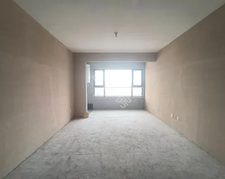 阳光云上3室2厅1卫毛坯