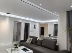 富顺县|东城国际4室2厅2卫出售