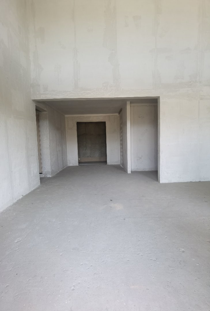 新城凤凰台,新城凤凰台127㎡4室2厅2卫1阳台毛坯，好房出售1