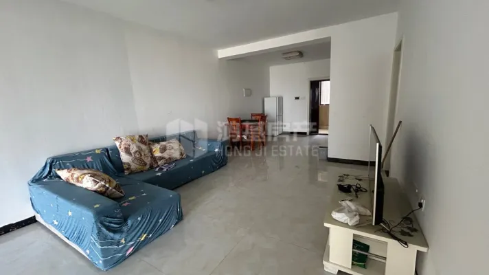 莲塘中心享受城市中心的便利与舒适，2室精装户型方正诚心出租