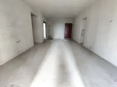 新会区|博富南湖壹号5室2厅2卫出售