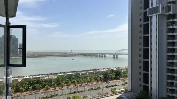 龙光天境海岸花园，南北通透 安静 视野开阔