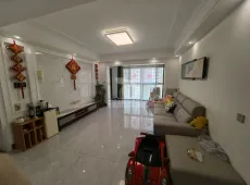 右江区|五洲半岛阳光4室2厅2卫出售