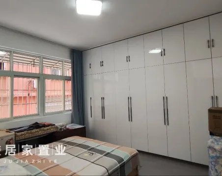 中心医院住宿区1室0厅1卫精装