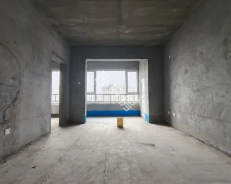 景德桂园3室2厅1卫朝南北毛坯