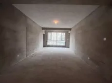 市辖区|南湖国际4室2厅2卫出售