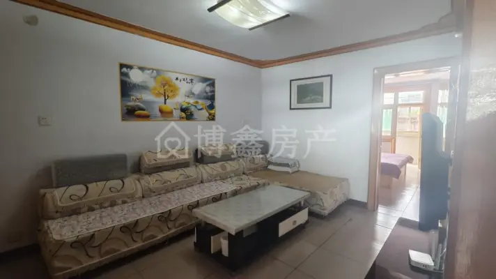 彭东新村 中间楼层 两室两厅 带地下室 支持贷款