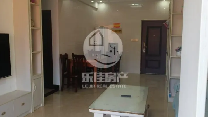 经典靖西德爱经济小区2室2厅1卫1阳台！精装修！两证齐全！