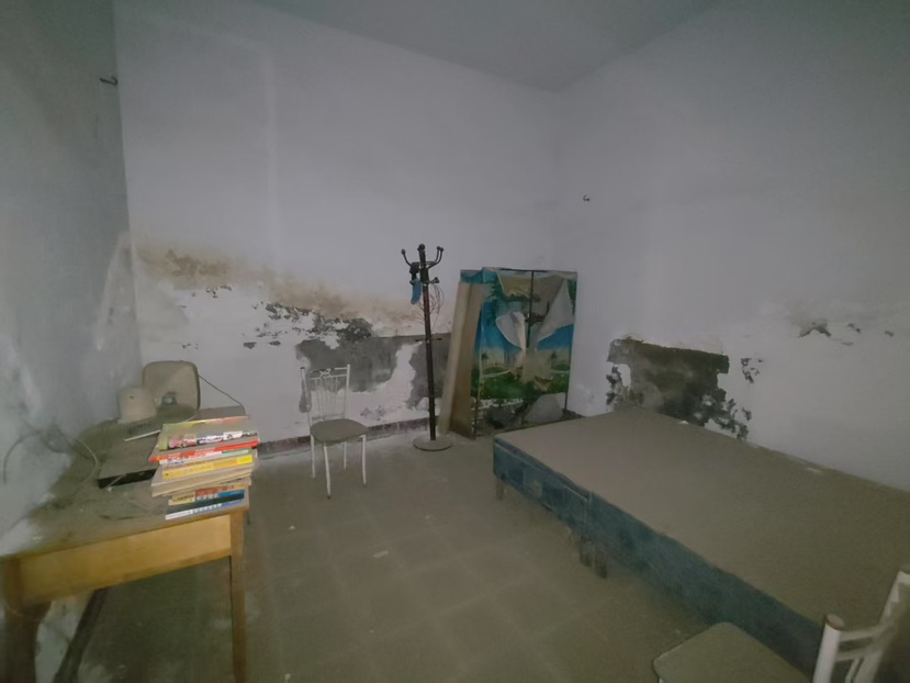 黄岗独院,普通4室2厅2卫1阳台急售，是您找家的不二之选11